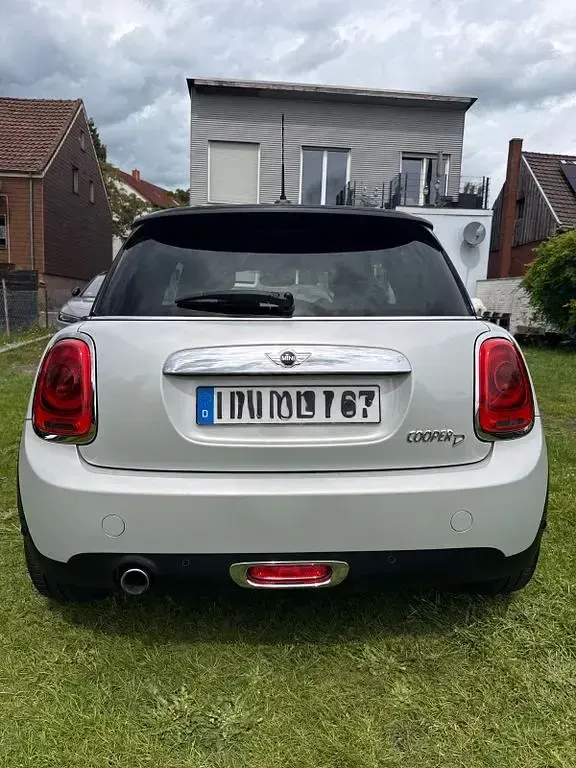 Gebraucht Mini Cooper D 116 PS (85 kW) 2014 Silber Kleinwagen