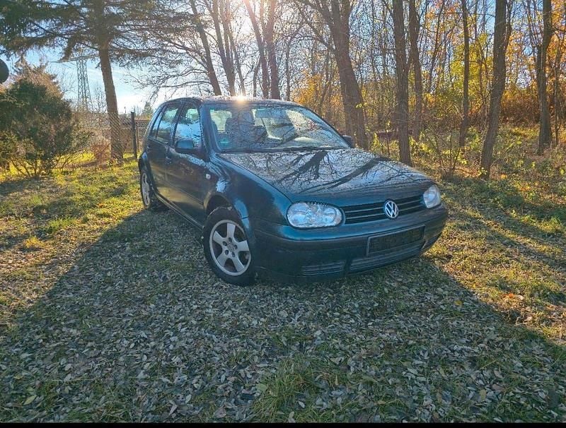 Gebraucht 2003 VW Golf Limousine | 1.200 € (Superpreis) - Bild 1/4