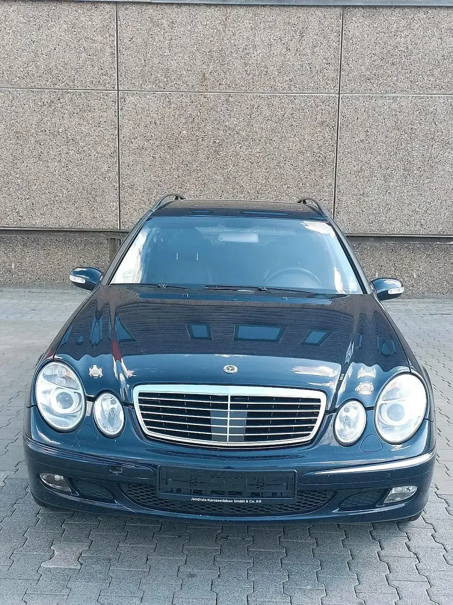Gebraucht Mercedes E320 224 PS (164 kW) 2004 Blau Kombi