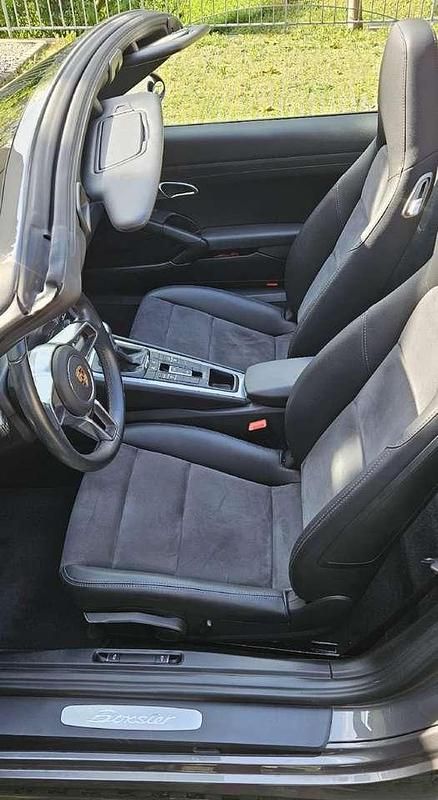Gebraucht Porsche 718 Boxster 299 PS (219 kW) 2016 Grau Cabrio