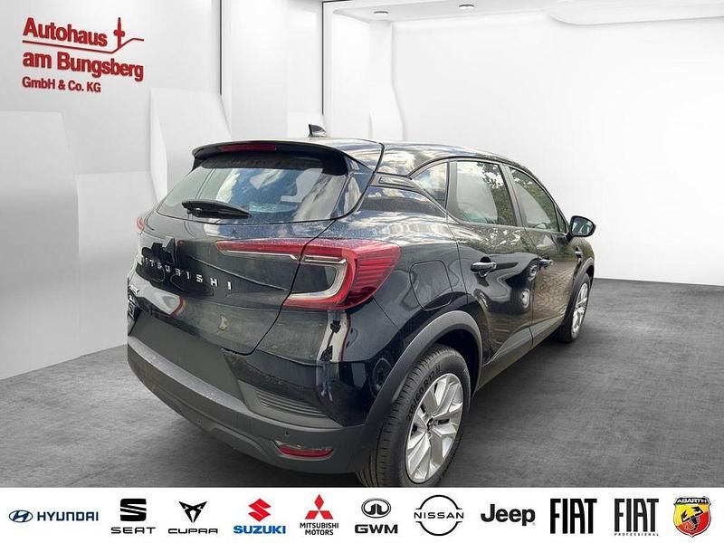 Neu Mitsubishi ASX Basis 91 PS (66 kW) 2025 Schwarz SUV