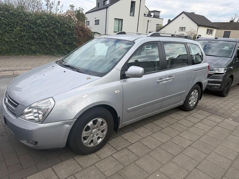 Gebraucht Kia Carnival 185 PS (136 kW) 2007 Grau Van / Kleinbus