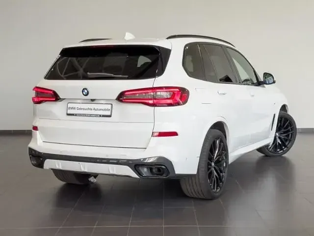 Gebraucht BMW X5 M Sport 286 PS (210 kW) 2022 Weiss SUV