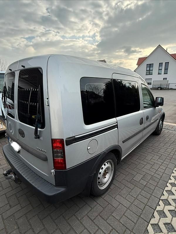 Gebraucht Opel Combo 87 PS (63 kW) 2002 Silber Van / Kleinbus