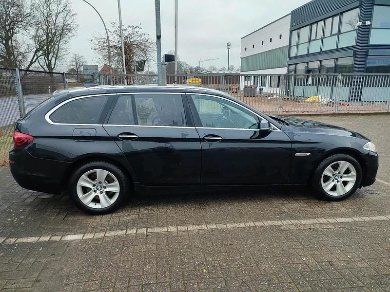 Schwarz Gebraucht 2014 BMW 530 Kombi | 15.900 € (Etwas zu teuer) - Bild 1/4