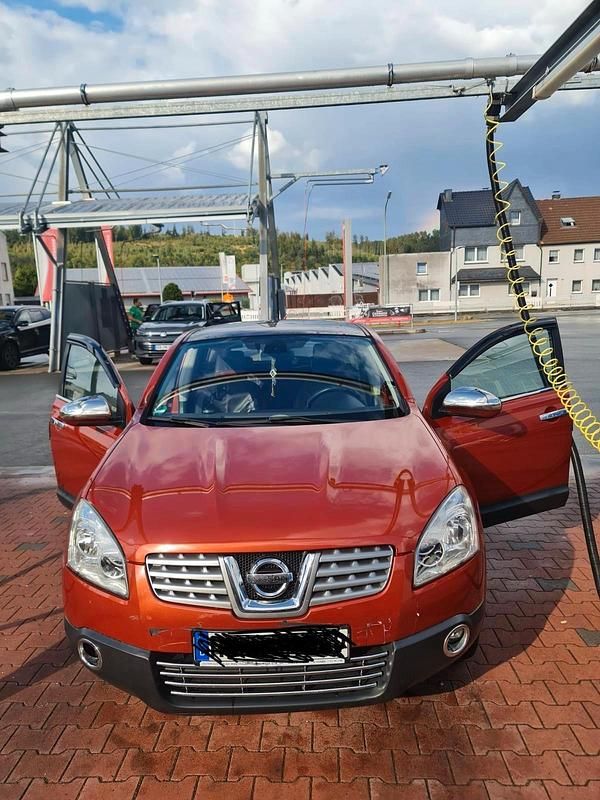 Orange Gebraucht 2008 Nissan Qashqai SUV | 3.900 € (Superpreis) - Bild 1/4