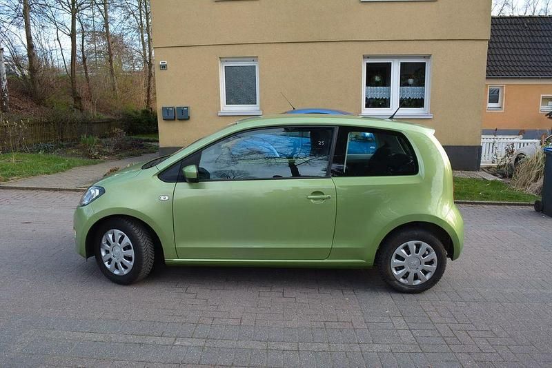 Gebraucht Skoda Citigo Ambition 60 PS (44 kW) 2017 Grün Kleinwagen