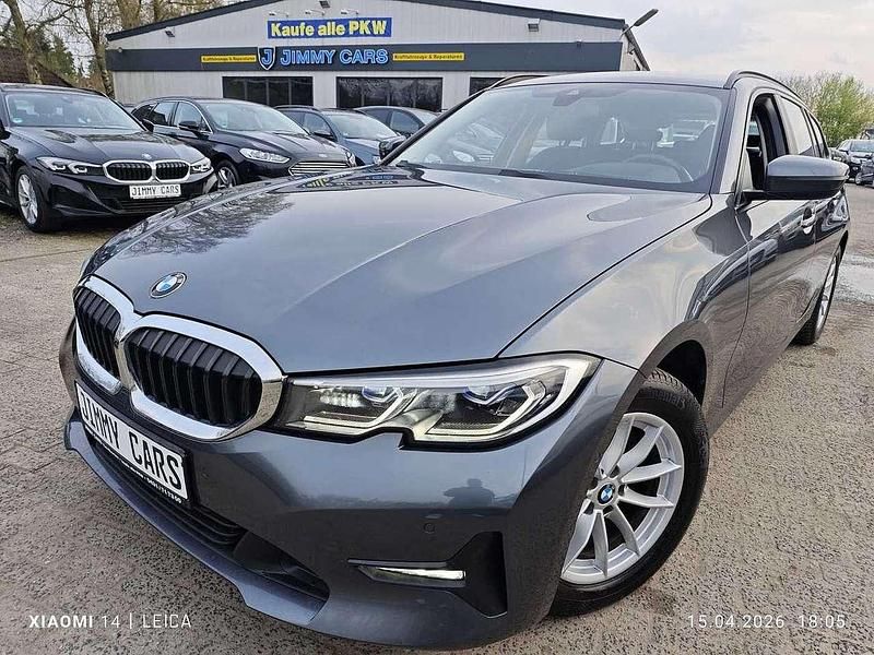 Gebraucht BMW 318 Advantage 150 PS (110 kW) 2020 Grau Kombi