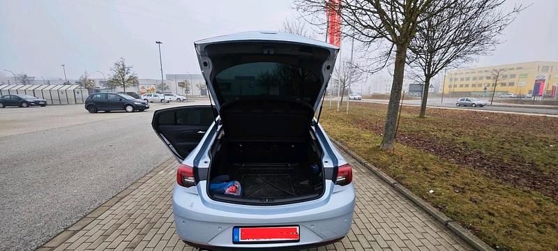 Gebraucht Opel Insignia 170 PS (125 kW) 2017 Blau Limousine
