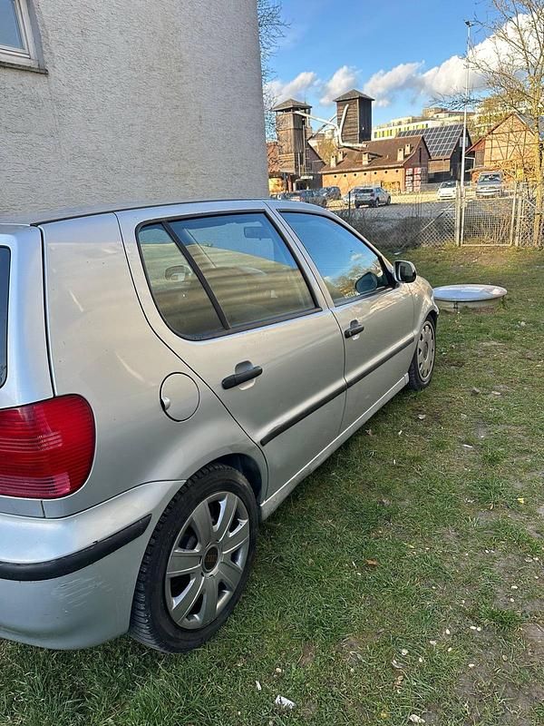 Gebraucht VW Polo 75 PS (55 kW) 2000 Silber Kombi