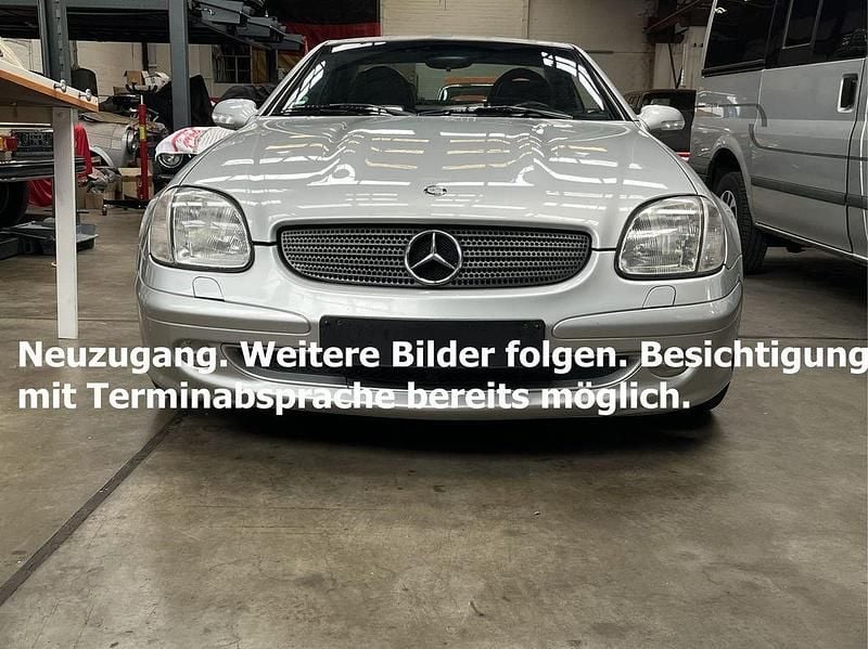 Silber Gebraucht 2002 Mercedes SLK200 Edition Cabrio | 4.450 € (Guter Preis) - Bild 1/4