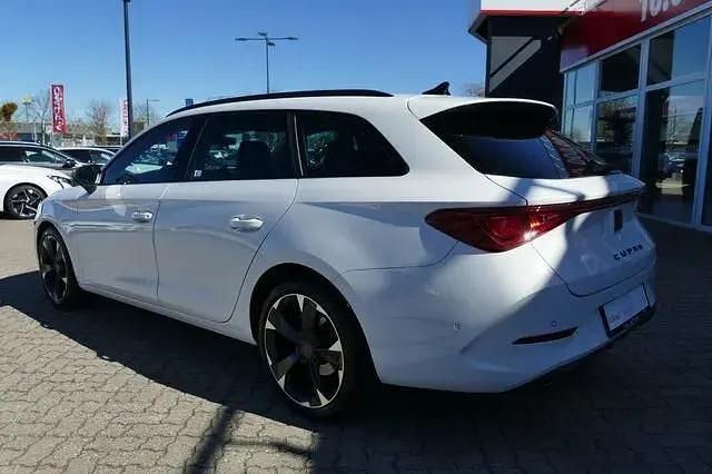 Usata Cupra Leon 150 CV (110 kW) 2023 Bianco Berlina