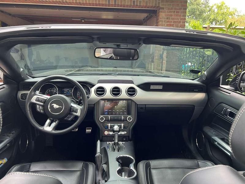 Gebraucht Ford Mustang GT 421 PS (309 kW) 2017 Schwarz Cabrio