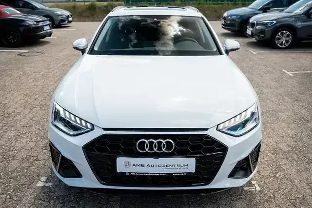 Gebraucht Audi A4 S-Line 204 PS (150 kW) 2024 Weiß Kombi