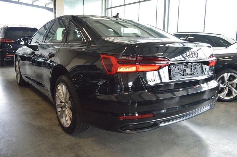 Gebraucht Audi A6 Ambiente 245 PS (180 kW) 2021 Schwarz Limousine
