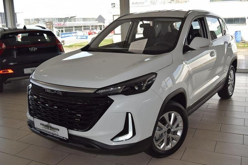 Weiß Gebraucht 2023 Baic X35 SUV | 13.990 € (Fairer Preis) - Bild 1/4