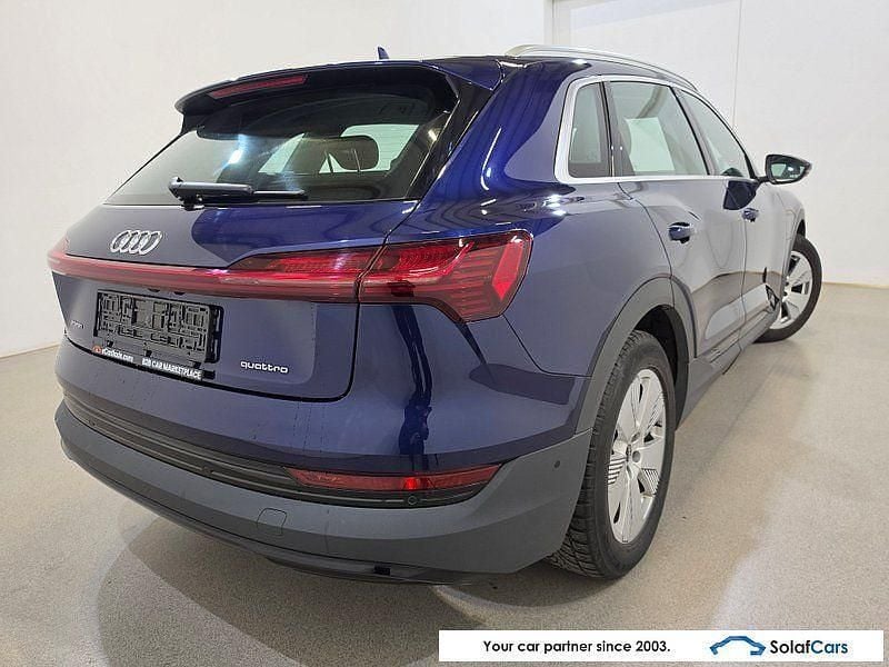 Gebraucht Audi e-tron 300 kW (408 PS) 2021 Blau SUV