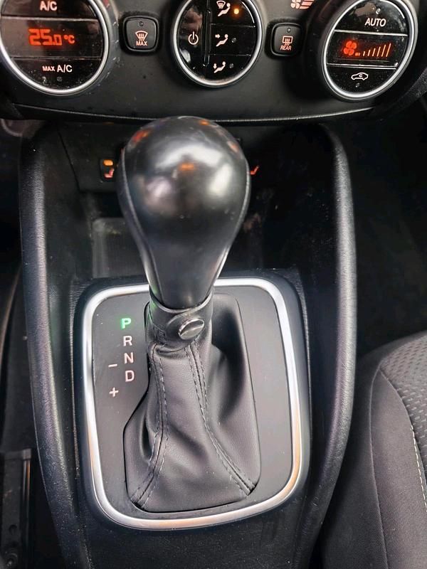 Gebraucht Fiat Tipo 110 PS (80 kW) 2017 Rot Kombi