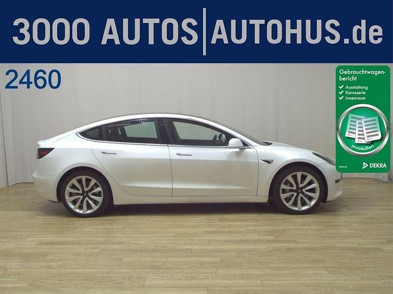 Perl weiss Gebraucht 2020 Tesla Model 3 Limousine | 20.480 € (Fairer Preis) - Bild 1/4