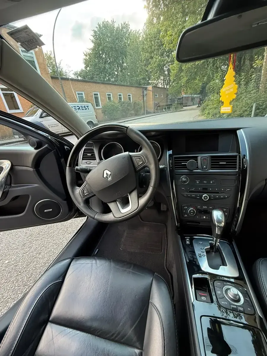 Gebraucht Renault Latitude 170 PS (125 kW) 2011 Schwarz Limousine