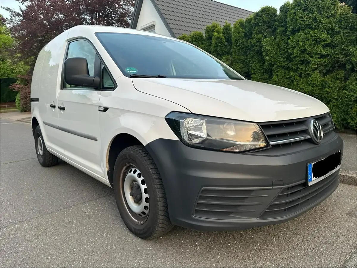 Używany VW Caddy 2017 Biały Minivan