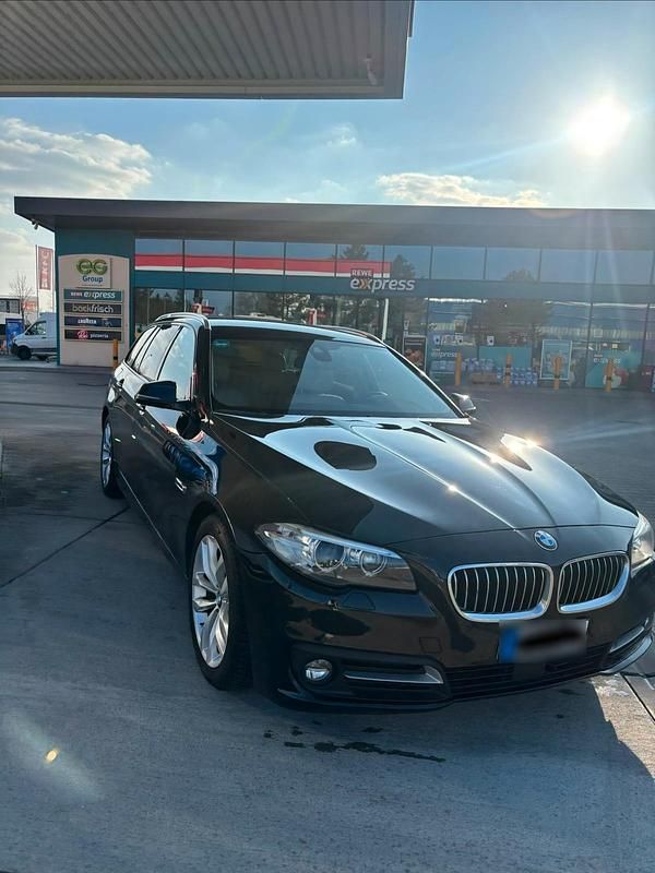 Usata BMW 520 Efficient Dynamics 190 CV (139 kW) 2015 Nero Station wagon