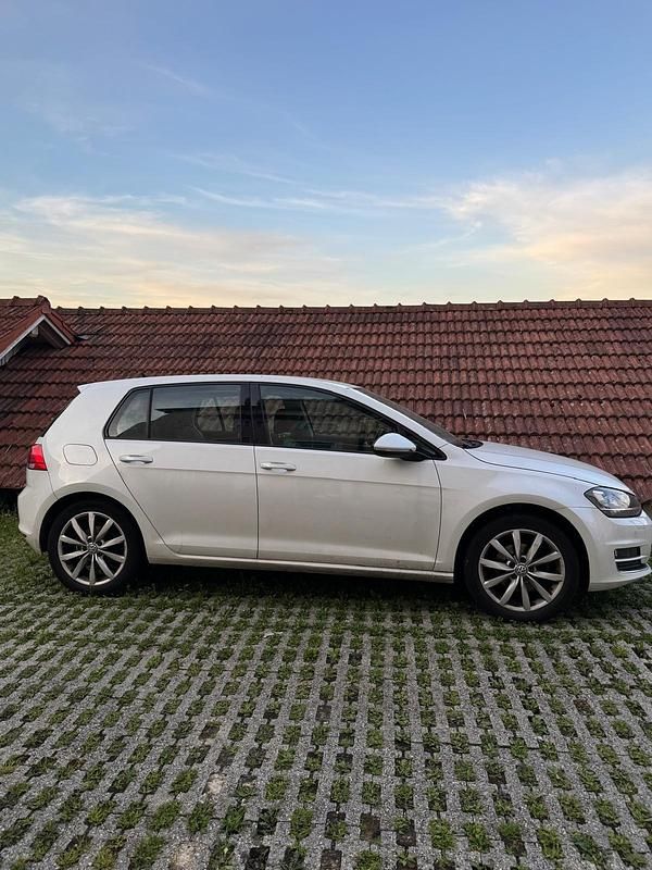 Gebraucht VW Golf VII 150 PS (110 kW) 2016 Weiß Limousine