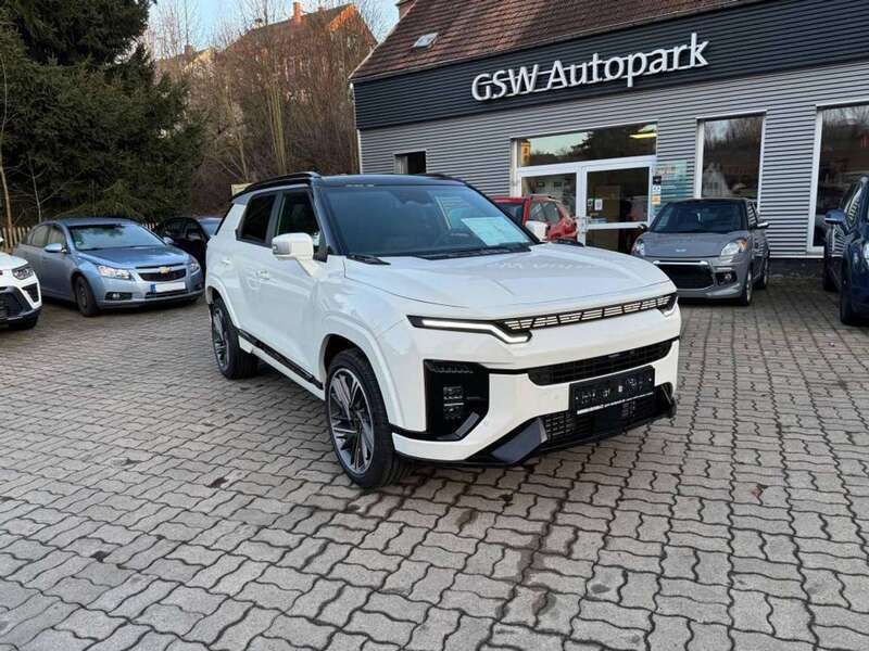 Grand white 2tone Neu 2025 Ssangyong Actyon SUV | 39.555 € (Fairer Preis) - Bild 1/4