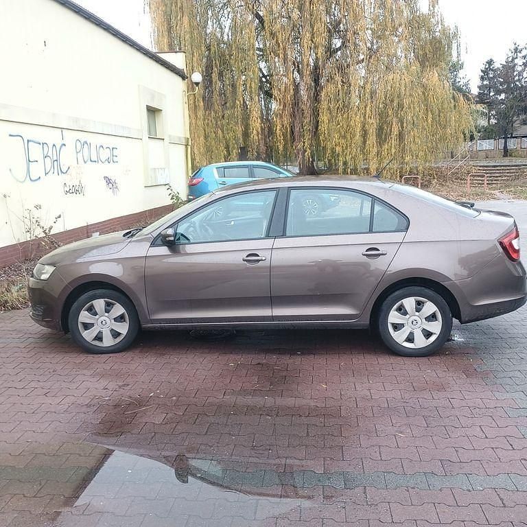 Braun Gebraucht 2019 Skoda Rapid Active Limousine | 10.800 € (Fairer Preis) - Bild 1/4