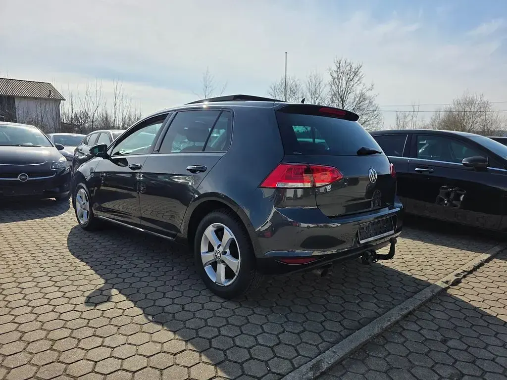 Gebraucht VW Golf VII Allstar 110 PS (80 kW) 2016 Grau Limousine