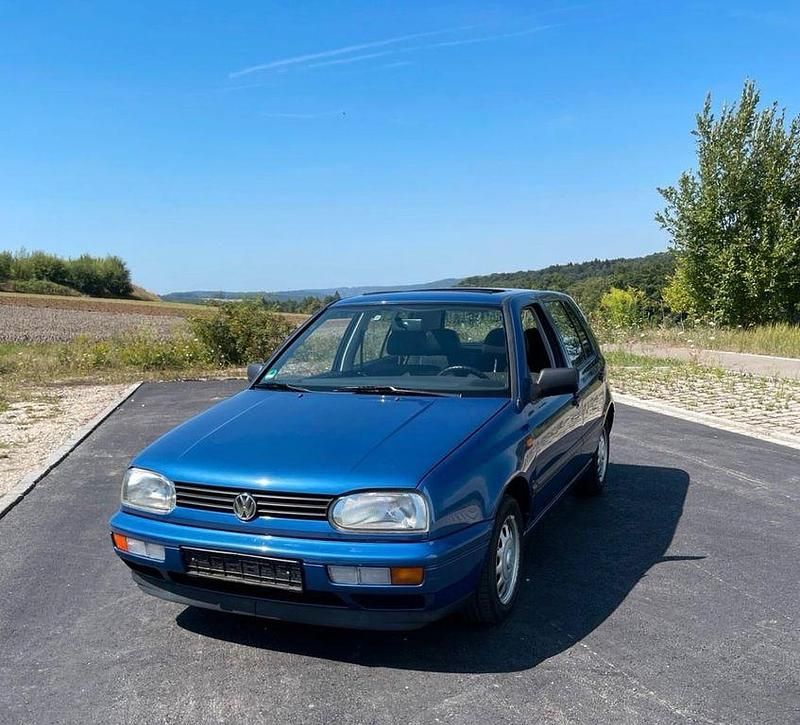 Blau Gebraucht 1996 VW Golf III Limousine | 2.500 € (Fairer Preis) - Bild 1/4