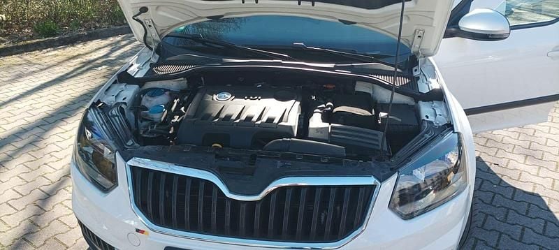 Gebraucht Skoda Yeti Ambition 110 PS (80 kW) 2014 Weiß SUV