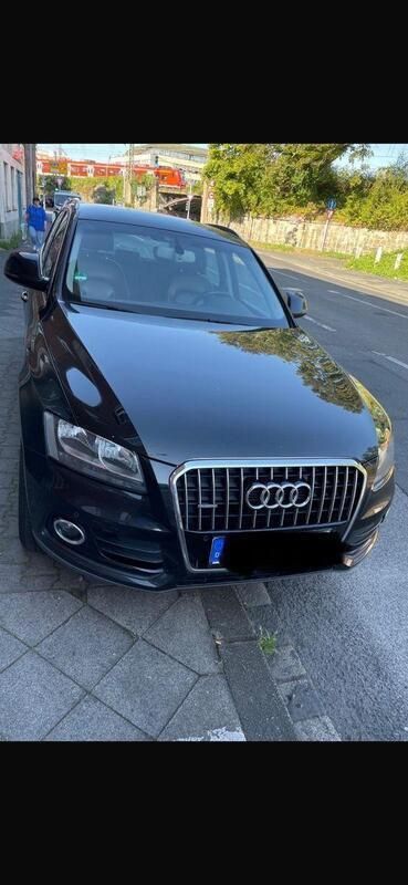 Schwarz Gebraucht 2015 Audi Q5 Ambiente SUV | 11.700 € (Etwas zu teuer) - Bild 1/3