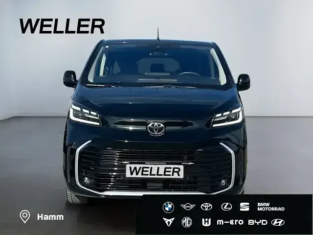 Gebraucht Toyota Proace Verso Team 177 PS (130 kW) 2024 Schwarz Kombi