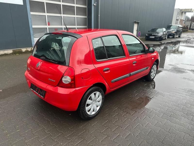 Gebraucht Renault Clio IV 75 PS (55 kW) 2012 Rot Kleinwagen