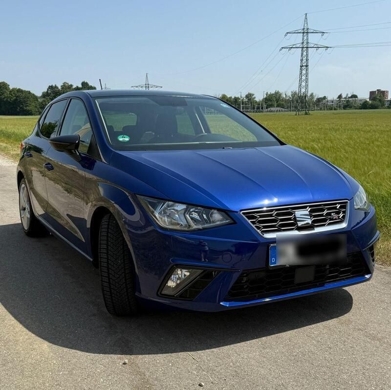 Blau Gebraucht 2019 Seat Ibiza FR Kleinwagen | 14.800 € (Guter Preis) - Bild 1/4