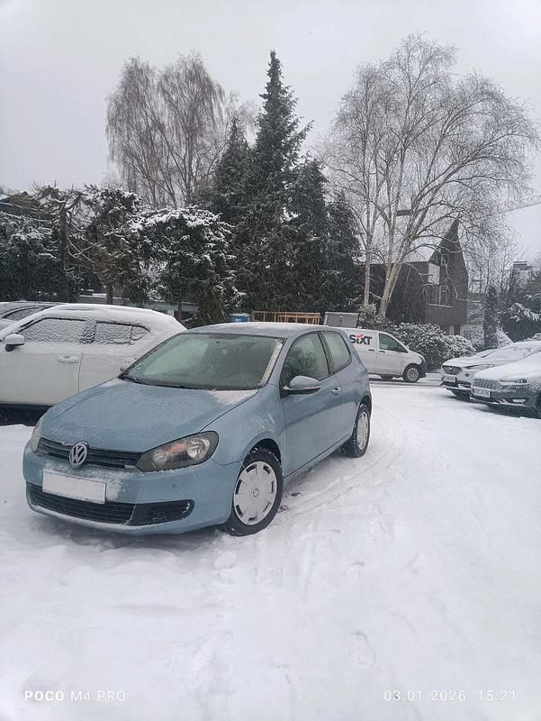 Blau Gebraucht 2008 VW Golf VI Kleinwagen | 2.500 € (Superpreis) - Bild 1/3