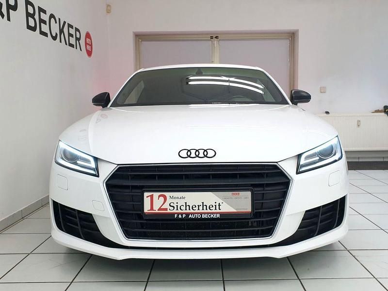Gebraucht Audi TT Ambiente 184 PS (135 kW) 2015 Ibisweiss Coupé