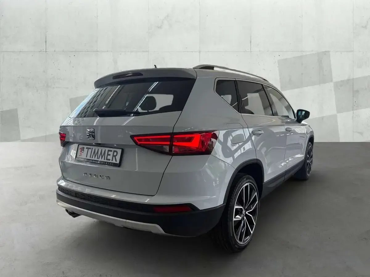 Gebraucht Seat Ateca XCELLENCE 150 PS (110 kW) 2018 Weiß SUV