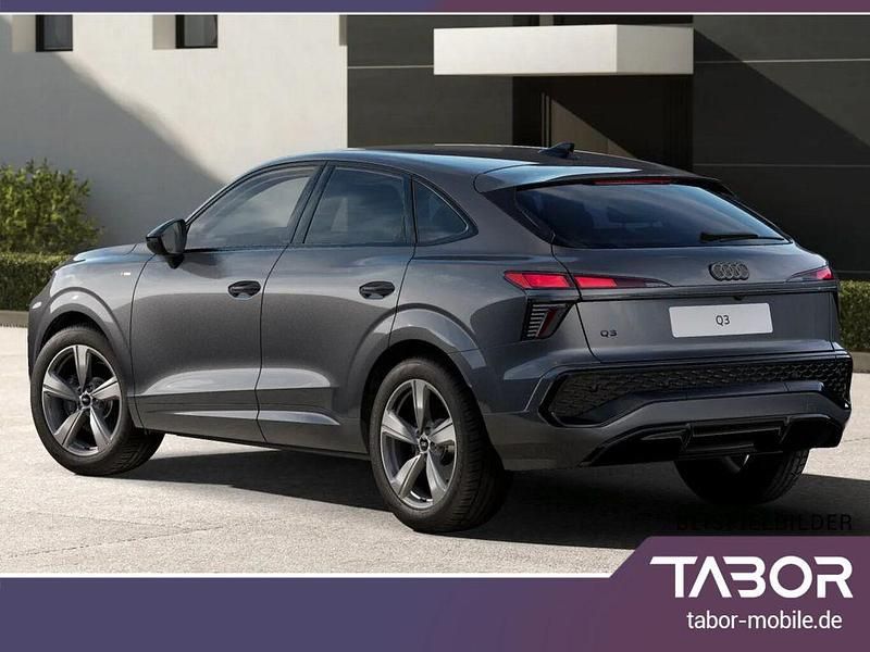 Neu Audi Q3 Sportback Sport 150 PS (110 kW) 2025 Daytonagrau perleffekt SUV