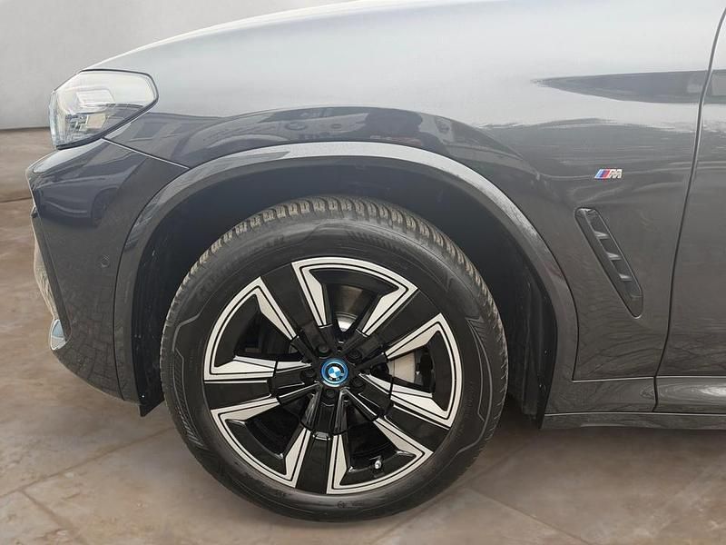 Gebraucht BMW iX3 Shadowline 210 kW (286 PS) 2023 Sophistograu SUV