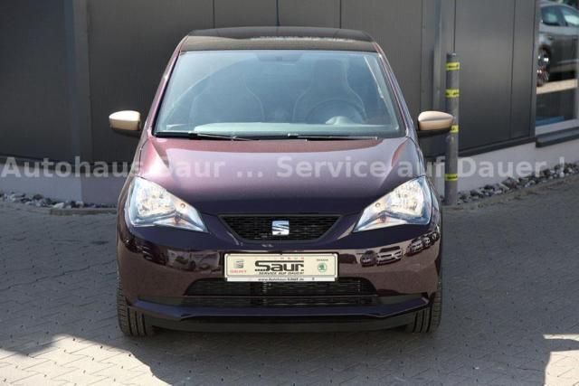 Gebraucht Seat Mii Cosmopolitan 60 PS (44 kW) 2017 Schwarz metallic Kleinwagen