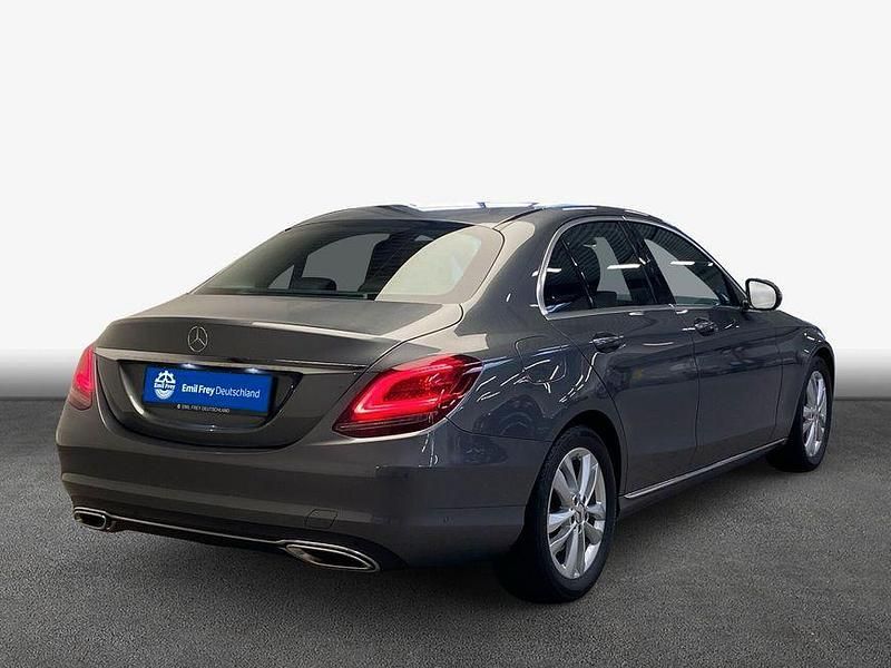 Gebraucht Mercedes C300 Advanced 258 PS (189 kW) 2018 Grau Limousine