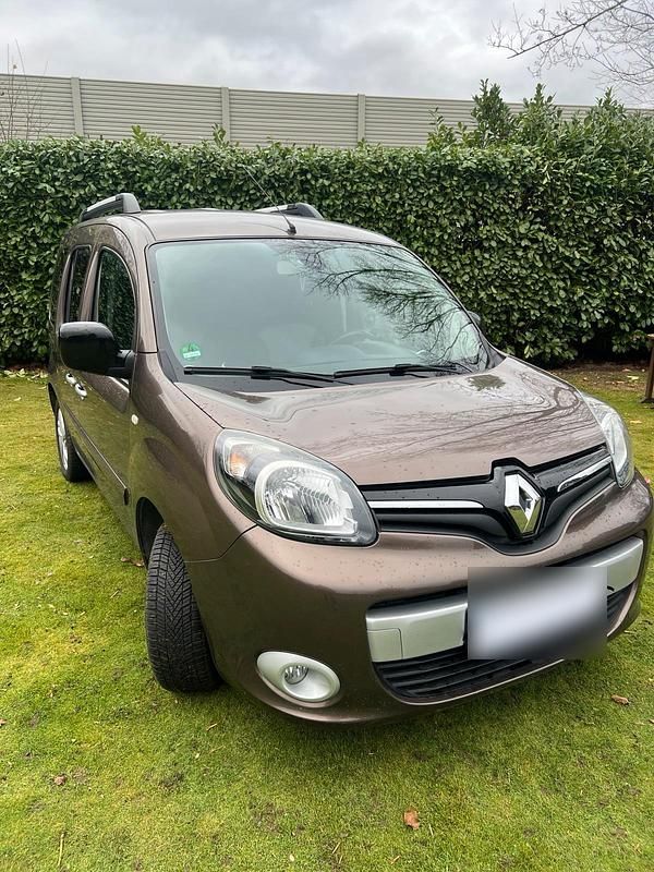 Usata Renault Kangoo 115 CV (84 kW) 2017 Marrone Monovolume