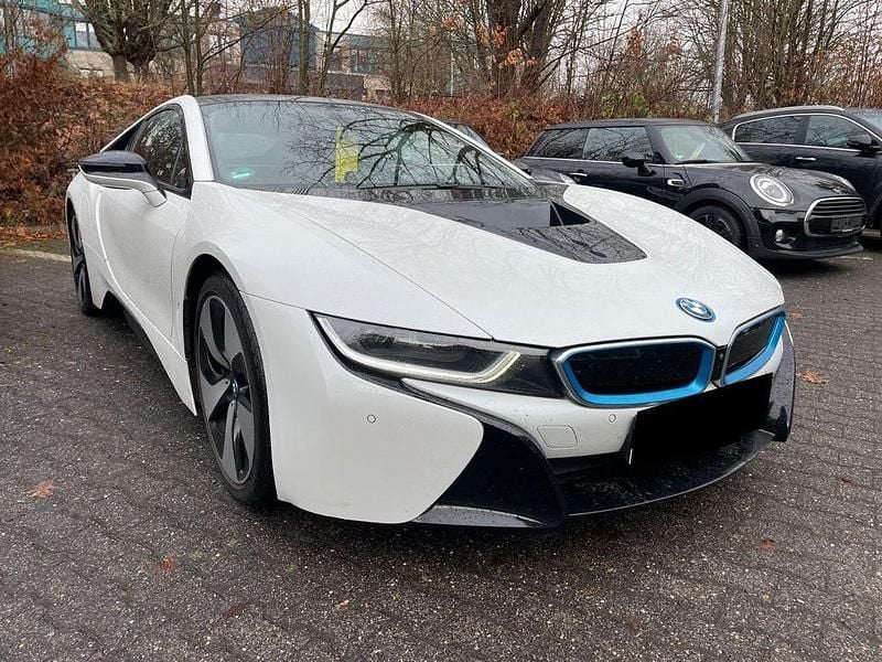 Weiß Gebraucht 2018 BMW i8 Performance | 59.980 € - Bild 1/4