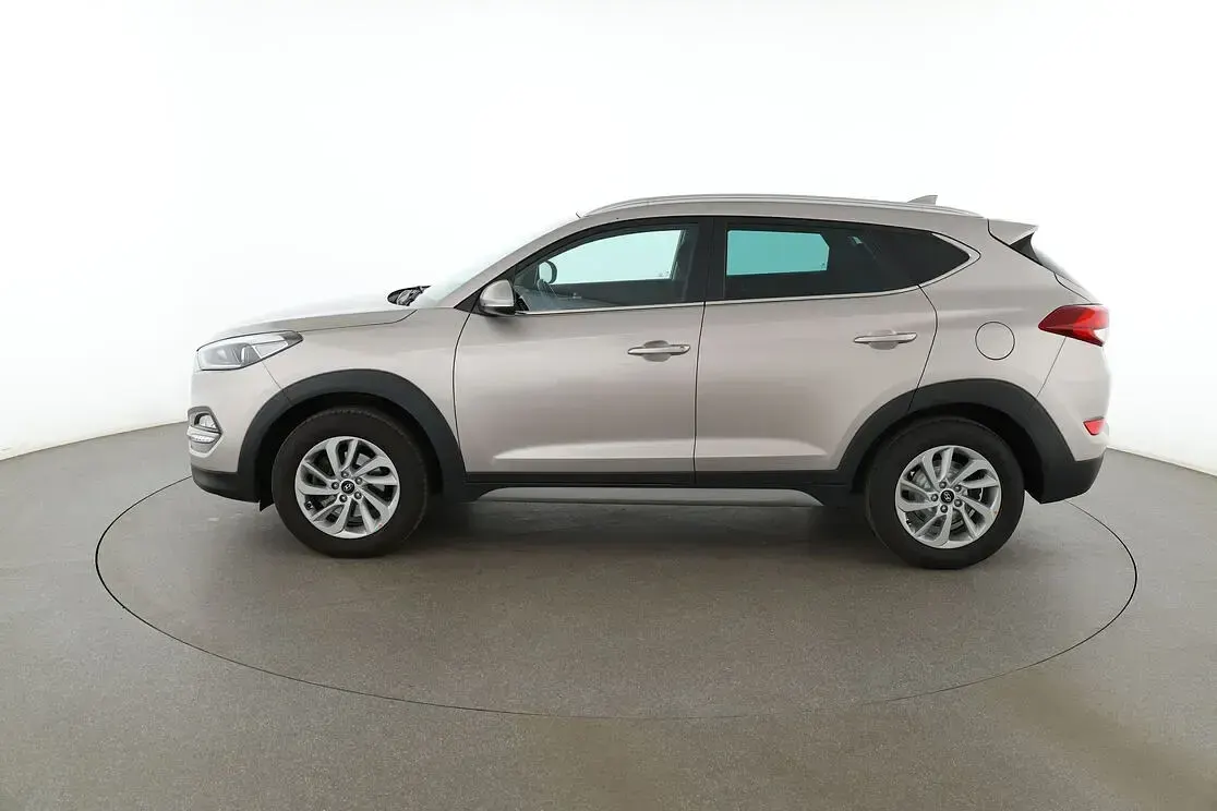 Gebraucht Hyundai Tucson Trend 132 PS (97 kW) 2017 Weiß SUV
