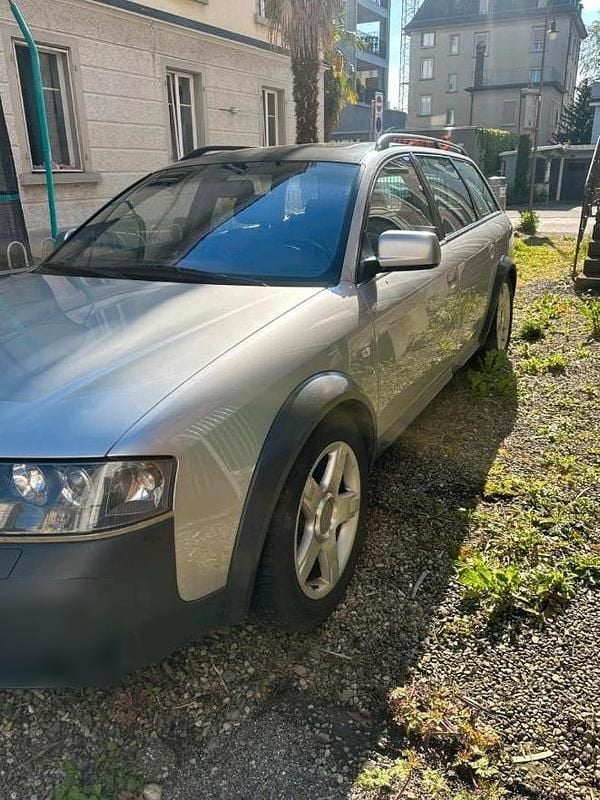 Usado Audi A6 250 HP (183 kW) 2001 Prateado Carrinha