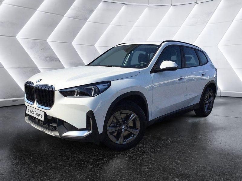 Weiß Gebraucht 2023 BMW X1 SUV | 35.900 € (Guter Preis) - Bild 1/4