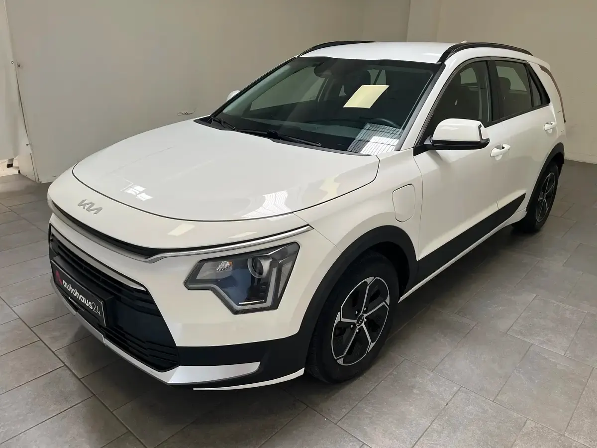 Gebraucht Kia Niro Edition 7 182 PS (133 kW) 2022 Weiß SUV