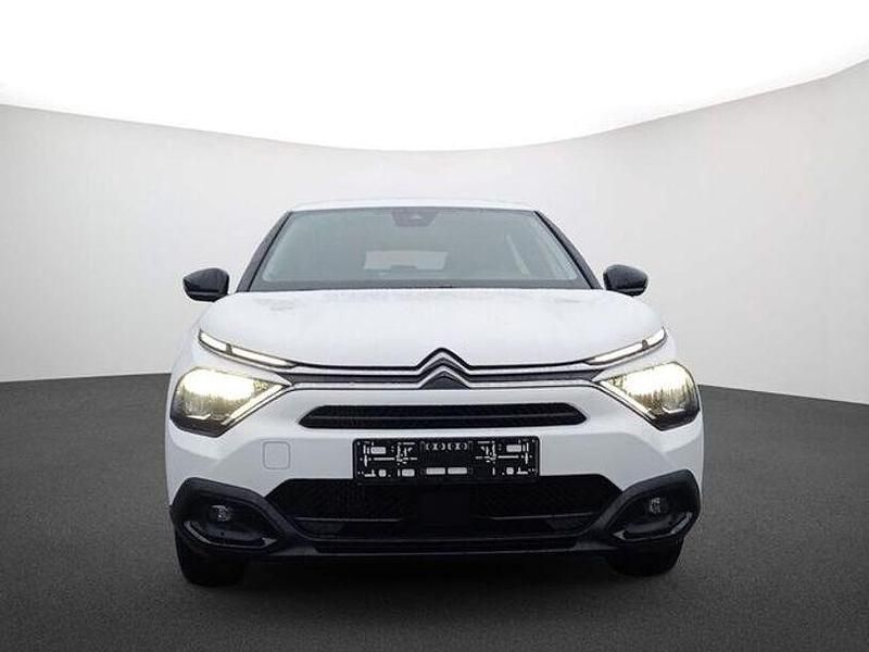 Gebraucht Citroën C4 Feel 131 PS (96 kW) 2023 Weiß Limousine